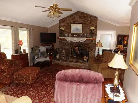 195 Harte Rd, Jasper, TN 37347 photo 3