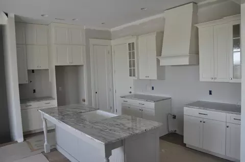 608 Whitehall Rd, Chattanooga, TN 37405 photo 5