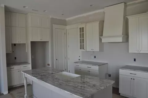 608 Whitehall Rd, Chattanooga, TN 37405 photo 8