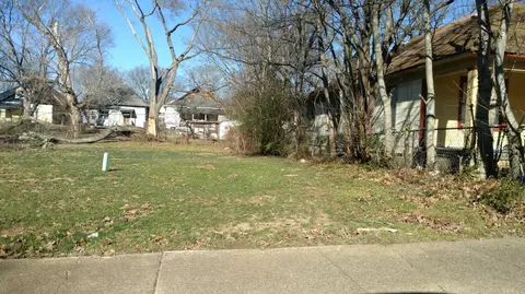 2007 E 13th St, Chattanooga, TN 37404 photo 2