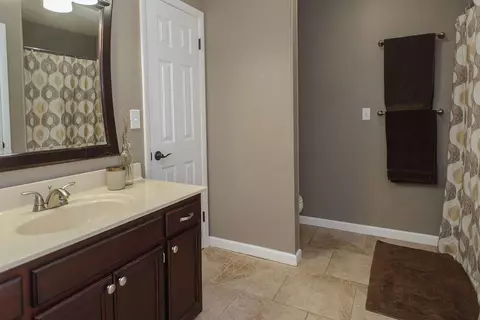 4914 N Eldridge Rd, Hixson, TN 37343 photo 24