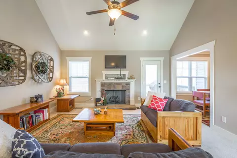 7363 Pfizer Dr, Ooltewah, TN 37363 photo 9