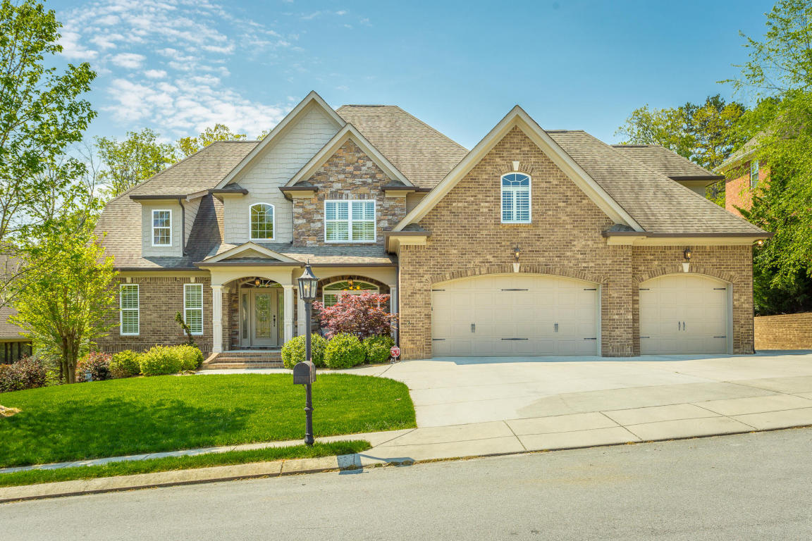 2862 Reflection Ln, Ooltewah, TN 37363 photo 1