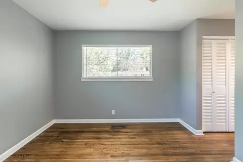 8020 Plaxco Dr, Chattanooga, TN 37421 photo 9