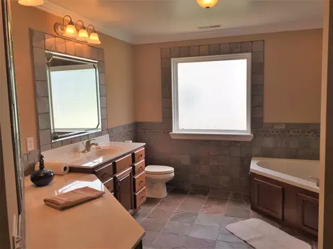 1128 Renas Ter, Chattanooga, TN 37421 photo 18