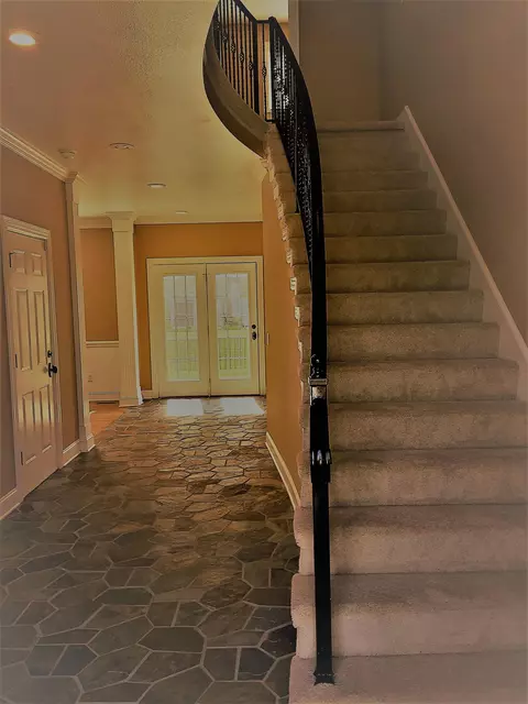 1128 Renas Ter, Chattanooga, TN 37421 photo 4