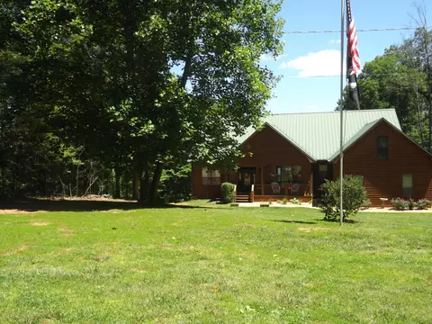 775 Vineyard Point Rd, Sequatchie, TN 37374 photo 2