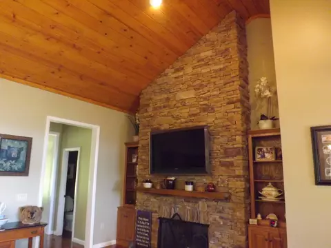 775 Vineyard Point Rd, Sequatchie, TN 37374 photo 6