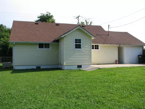 200 E 2nd St, Jasper, TN 37347 photo 5