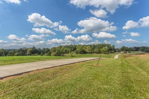 1415 Mcintire Rd, Rock Spring, GA 30739 photo 4