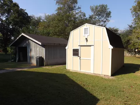 137 Maple Ave, Jasper, TN 37347 photo 4