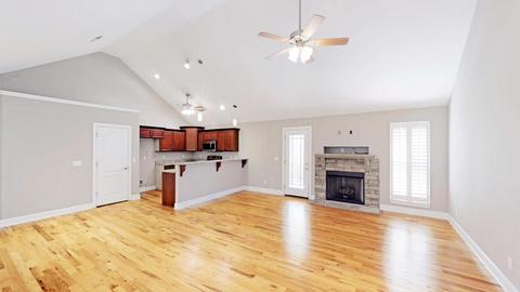 844 Soaring Eagle Cir, Hixson, TN 37343 photo 3