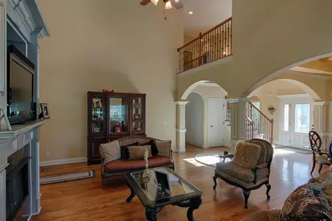 1121 Renas Ter, Chattanooga, TN 37421 photo 6