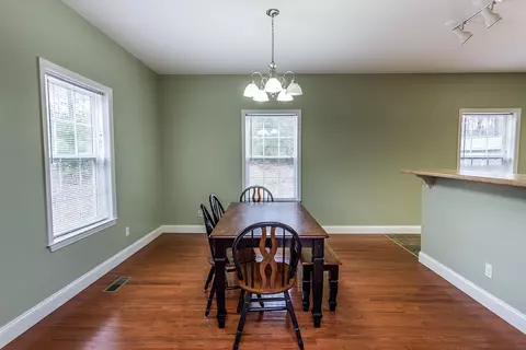2425 NW Van Davis Rd, Charleston, TN 37310 photo 8