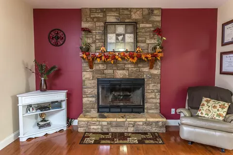 2425 NW Van Davis Rd, Charleston, TN 37310 photo 4