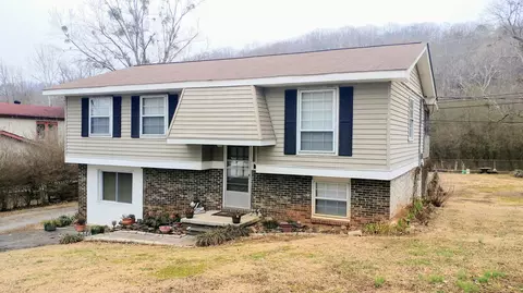 2719 Shellmound Rd, Jasper, TN 37347 photo 2