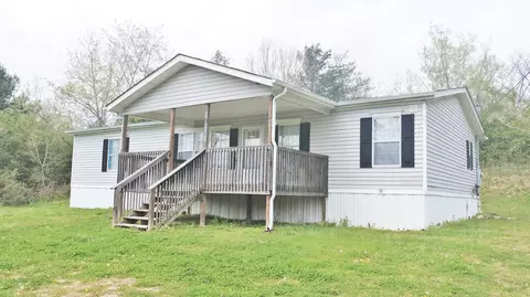 55 Hook St, Dunlap, TN 37327 photo 2