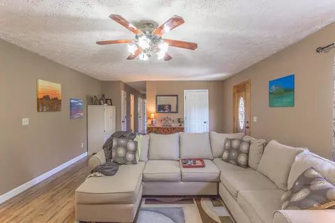 70 Ringgold Rd, Rock Spring, GA 30739 photo 10