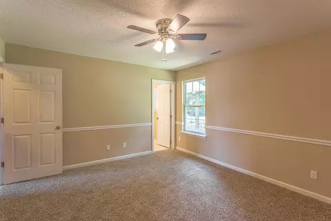 539 Colony Cir, Fort Oglethorpe, GA 30742 photo 4