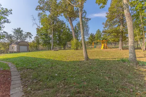 2124 Clift Eldridge Rd, Soddy Daisy, TN 37379 photo 11