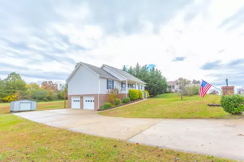 372 Spring Wind Cir, Ringgold, GA 30736 photo 4