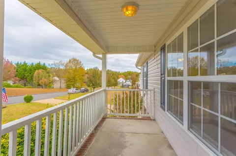 372 Spring Wind Cir, Ringgold, GA 30736 photo 5