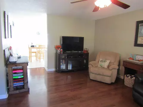 314 Pinewood Dr, Rock Spring, GA 30739 photo 8
