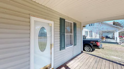 7 E 10th St, Chickamauga, GA 30707 photo 3