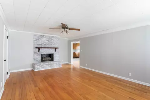 9502 State St, Ooltewah, TN 37363 photo 3