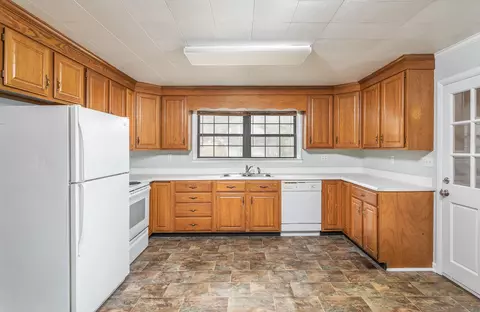 9502 State St, Ooltewah, TN 37363 photo 5