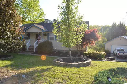 236 Gregory Dr, Ringgold, GA 30736 photo 3