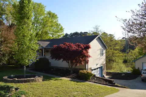 236 Gregory Dr, Ringgold, GA 30736 photo 4