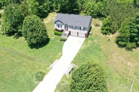 584 Dedmon Rd, Ringgold, GA 30736 photo 2