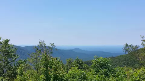 10 Georgia 52, Chatsworth, GA 30705