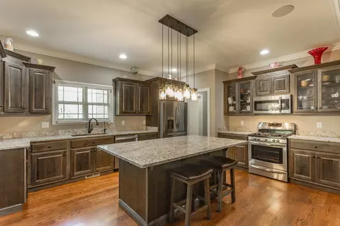 8984 Silver Maple Dr, Ooltewah, TN 37363 photo 5