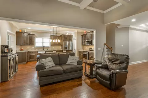 8984 Silver Maple Dr, Ooltewah, TN 37363 photo 3