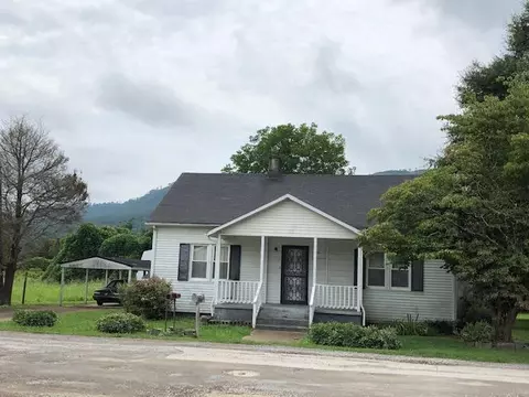 105 Maple Ave, Jasper, TN 37347 photo 1