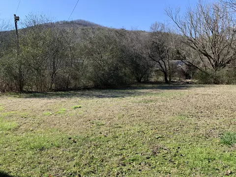 327 Ladds Switch Rd, Guild, TN 37340 photo 4