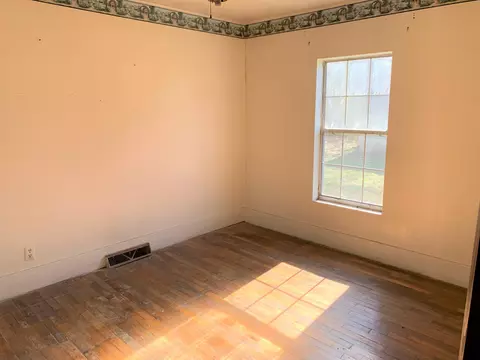 327 Ladds Switch Rd, Guild, TN 37340 photo 18