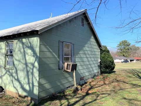 327 Ladds Switch Rd, Guild, TN 37340 photo 6