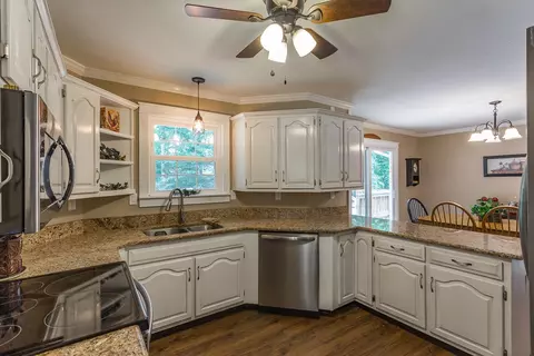 80 Moon Beam Cir, Rock Spring, GA 30739 photo 3