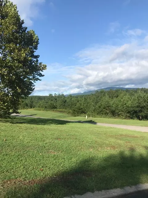 152 Cherokee Ridge Dr, Ocoee, TN 37361 photo 3