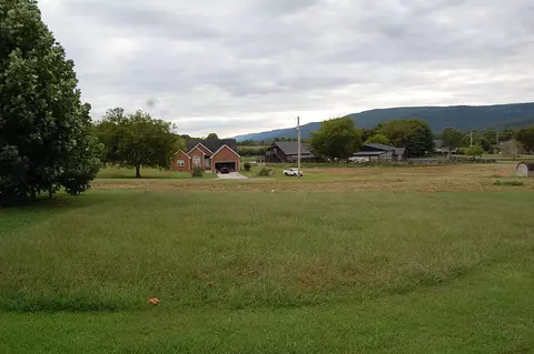 36 Flagstone Cv #36, Dunlap, TN 37327