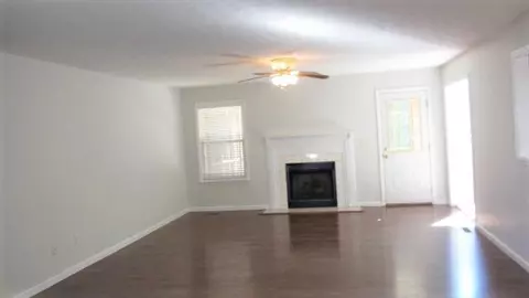 40 Bluff View Dr, Ringgold, GA 30736 photo 2