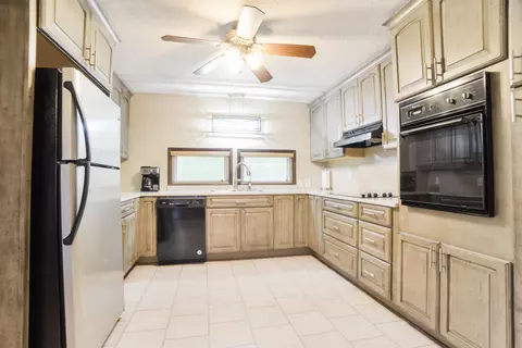 2510 E Hillview Dr, Dalton, GA 30721 photo 35