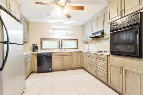 2510 E Hillview Dr, Dalton, GA 30721 photo 36