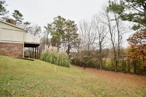 2510 E Hillview Dr, Dalton, GA 30721 photo 6