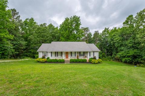 155 Ash Ln, Rock Spring, GA 30739 photo 2