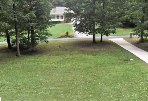 922 Van Dell Dr, Rock Spring, GA 30739 photo 3