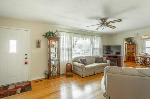 11 Ormand Dr, Chattanooga, TN 37415 photo 4